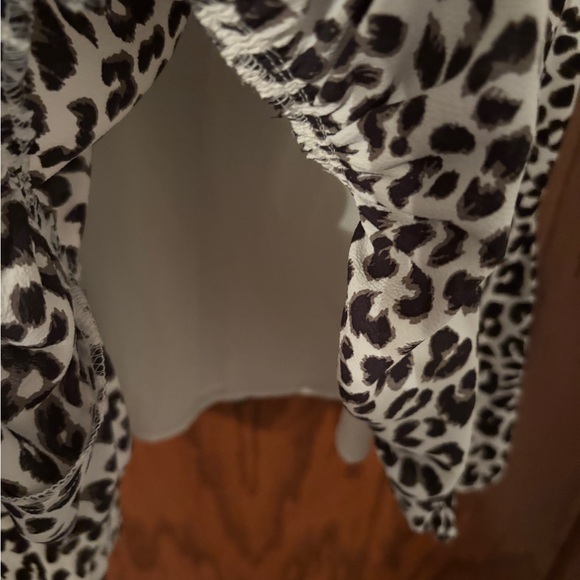 LAST CALL!! FINAL PRICE!! $10 NWT Talbot’s  12P sleeveless animal print dress. - Picture 7 of 7